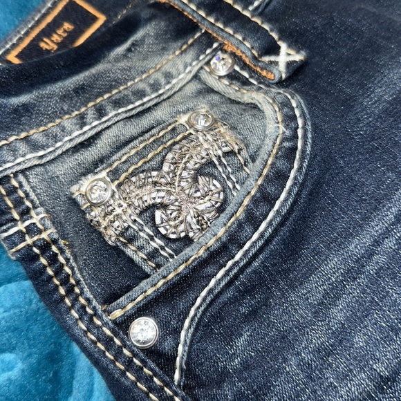 ROCK REVIVAL DISTRESSED YARA SKINNY 26 - Picture 6 of 7